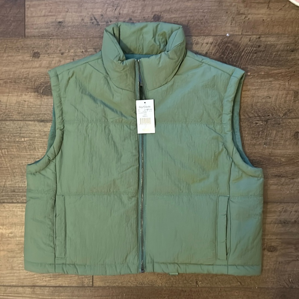 Sage green cropped vest from dry goods